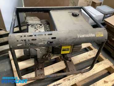 Homelite LR4400 8hp Briggs and Stratton Generator 
