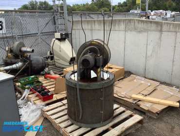 Mistkop company Industrial mist/dust collector, has a Nema 208-230/460V motor 