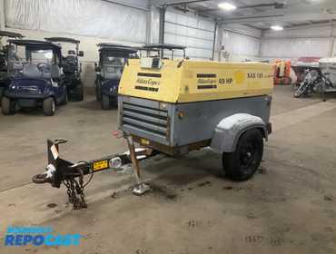 Atlas Copco XAS JD7 towable air compressor, 503 metered hours, John Deere 2.4L 4 cylinder turbo...