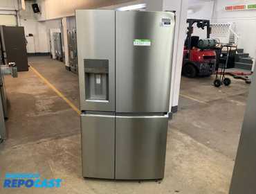 Frigidaire  GRQC2255BF03- Refrigerator/ Freezer