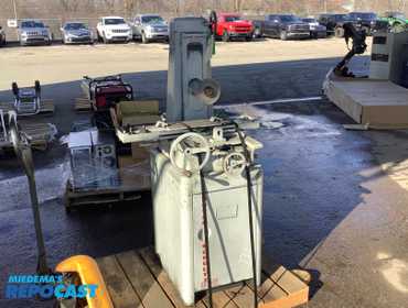 "Boyar Schultz Surface Grinder. 120V 1PH.Table- 31""x7"" (side to side) 12""x5"" Mounting Surface...