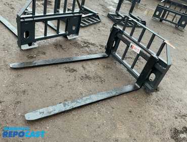 New JCT 60” Fork Skid Steer Attachment, Quick Attach Carriage with Two 60” Forks, Forks are 4” Wide