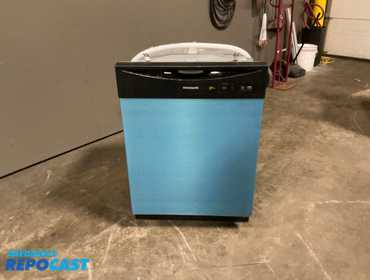 Frigidaire  FDPC4221AS3A Dishwasher
