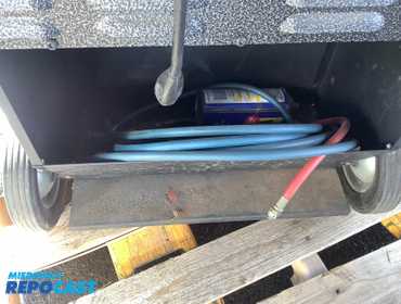 Winn's Omega Refrigerant Recovery  system, R134A, R12, Model 95-1500A, 120Vac, used condition