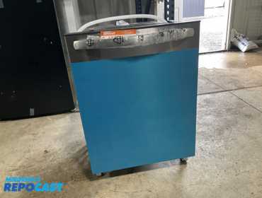 Frigidaire FDPH4316AS2A 24 in Top Control Built in-Tall Tub 52 dBA Dishwasher with Plastic Tub in...