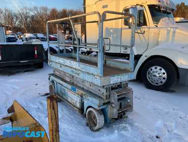 Genie GS-2032 Electric Scissor Lift