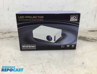 1080P LED Multi-Media Projector (New)