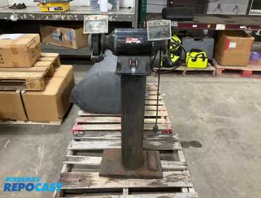 Dayton Pedestal Grinder Model: 17707W