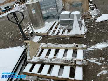 Pallet jack with leaky cylinder.