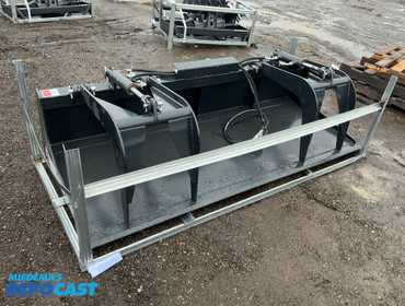 New JCT 84” Grapple Bucket Skid Steer Attachment, Universal Quick Attach, two hydraulic grapple...