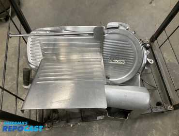 Hobart model 1612, (115 Volt, single phase) 12” meat slicer, S/N 56-894-867 (working condition...