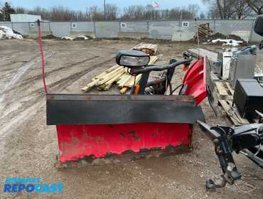 Smart shield boss 9’2” power-V XT snowplow serial#97988 (missing one light) 