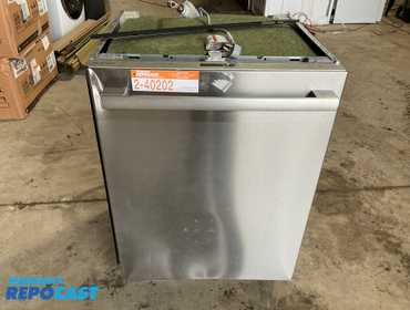 Bosch SHX78CC5UC/48  800 Series 24" Top Control Smart Built-In Tub Dishwasher with Flexible 3rd Rack