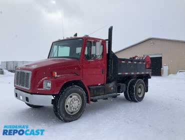 2004 Freightliner M2 Water Tank Truck 1FUBBUDC84HM97197
