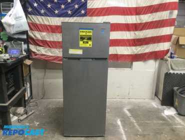 New Scratch And Dent 7.5 Frigidaire Refrigerator  high efficiency energy star Refrigerator:...