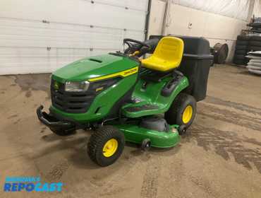 2023 John Deere S140 Riding Lawn Mower