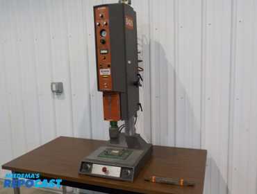 BRANSON SONIC POWER WELDING MACHINE, MODEL 8400, 115 VOLTS