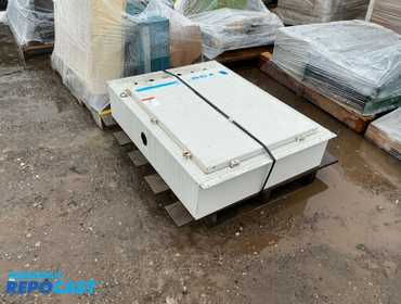 32” x 10” x 43” Sierra Metal Power Box System