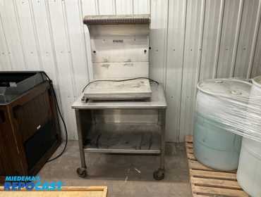 Equipex model SA VENI PALI 26”, 120 volt countertop vent system with a 36” width x 36” height x...