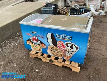 Excellence commercial products  VB-6L chest showcase