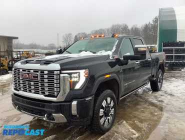 2024 GMC Sierra 3500 Denali Crew Cab 4WD