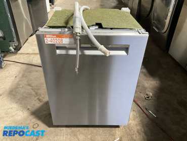 Bosch SHP65CC5UC/46 500 Series 24" Top Control Smart Built-In Tub Dishwasher with 3rd Rack and...