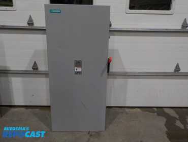 SIEMANS HEAVY DUTY SAEFTY SWITCH BOX, 400 AMPS, CAT # HF365, 600 VOLTS