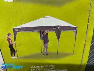 10x10 Core equipment center push easy-up top. Auto locking height adjusters and case