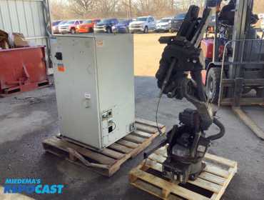 Motoman EA1400N robot, controller, cables and teach pendant, cables and pendant are located...