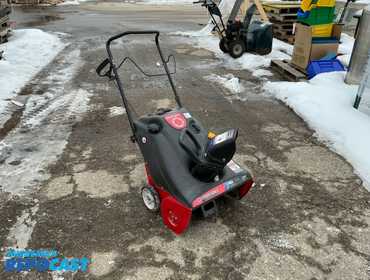Troy-Bilt 31AS2B5-71196050 Snowblower