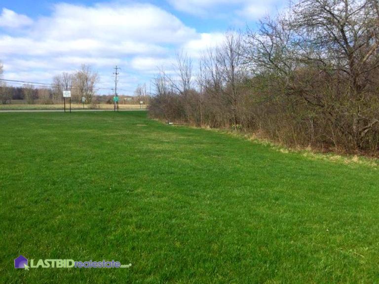 Vacant Lot, Holt Rd. Holt Michigan 48842