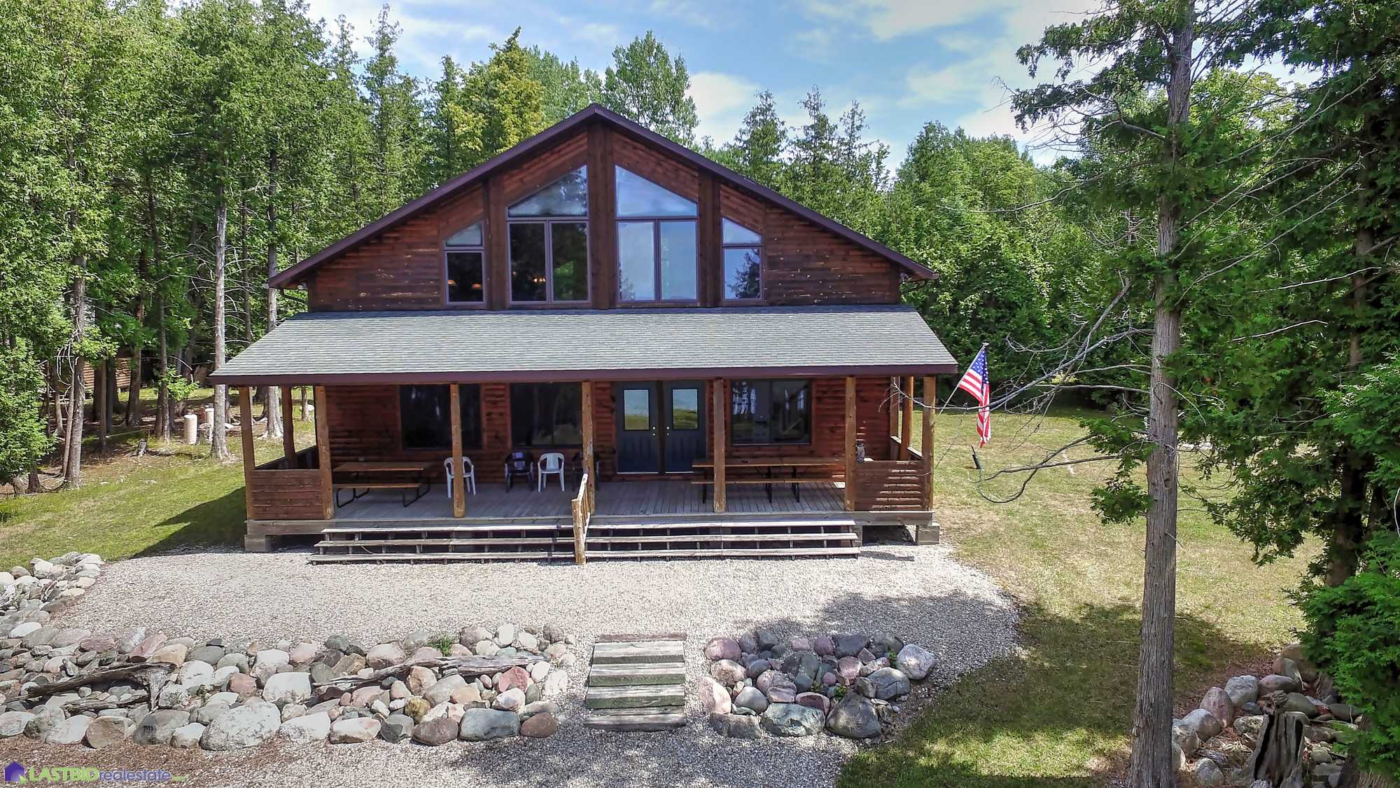 Lastbidrealestate Com Private Island And Lodge On