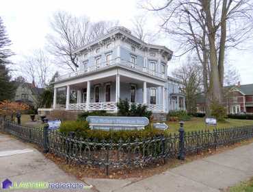 Historic Delano Inn Bed and Breakfast in Allegan, MI