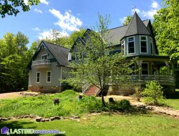 5 Bedroom Home on 10 Wooded Acres in Laughing Whitefish Point Development in Upper Peninsula, MI