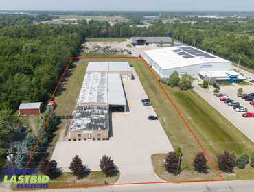 LASTBIDrealestate.com Online Real Estate Auction on August 6, 2025 of a 28,570 sq. ft. Industrial building in Norton Shores, MI