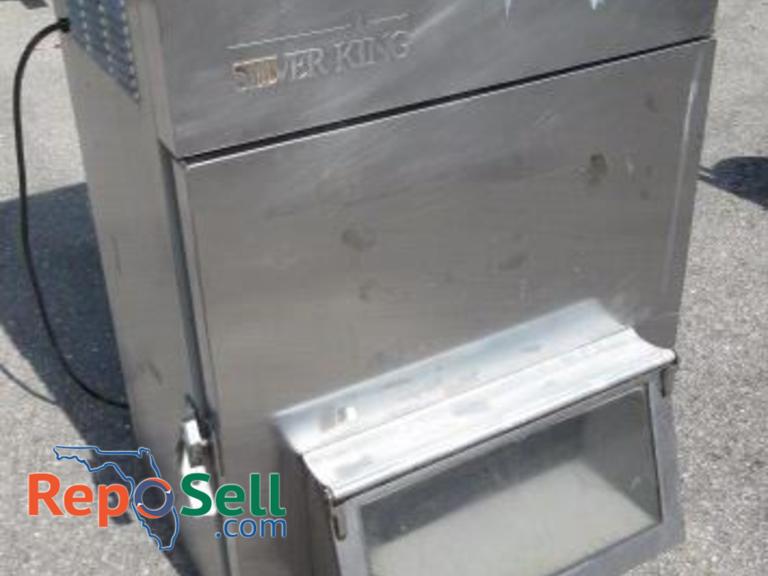 Silver king Refrigerated Lettuce...