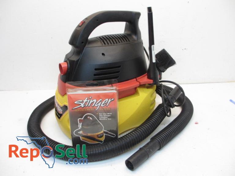 Stinger 2.5 gallon wet/dry vacuum-tested/works