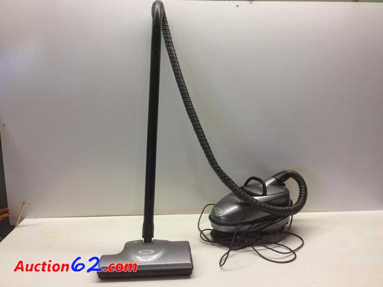 Tristar MG2 Canister Vacuum.