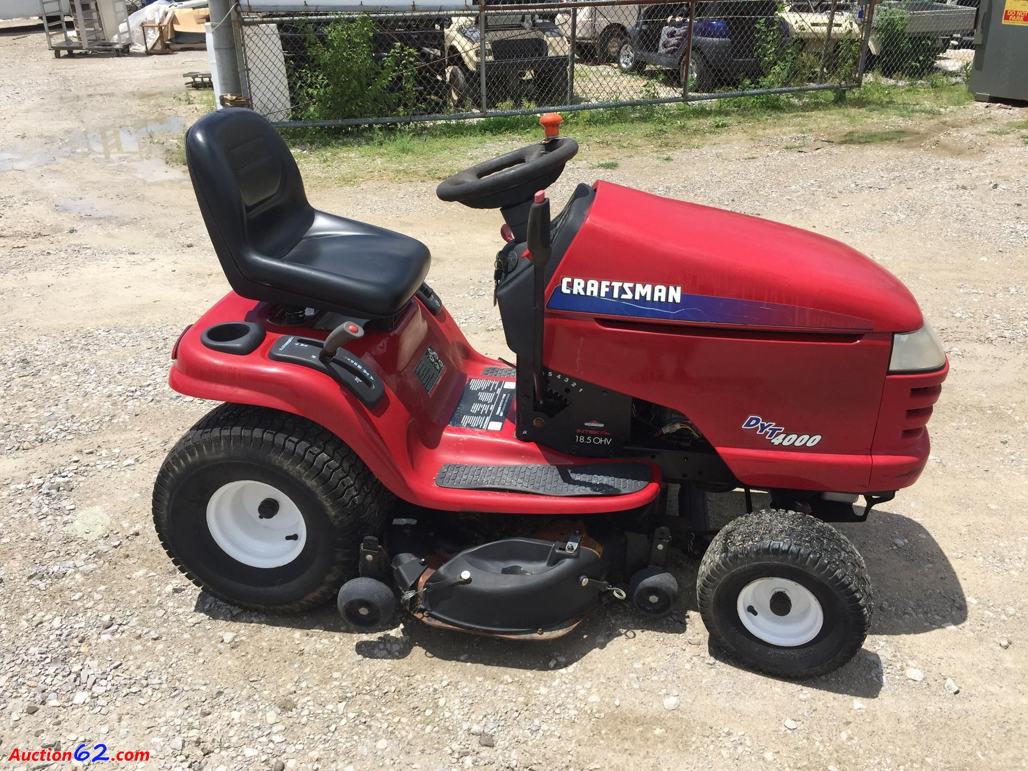 Auction62 Craftsman DYT 4000 Lawn Tractor with