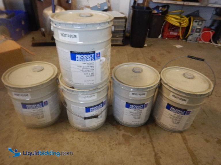 LiquidBidding 5 5gallon buckets, Sherwin Williams...